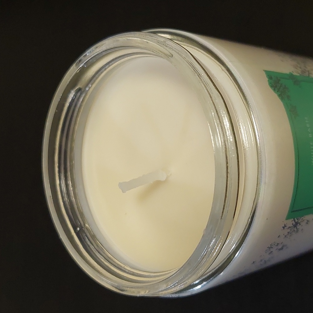 NWT WHITE BARN / BATH & BODY WORKS Peppermint Sugar Cookie Single Wick Candle - Picture 5 of 5